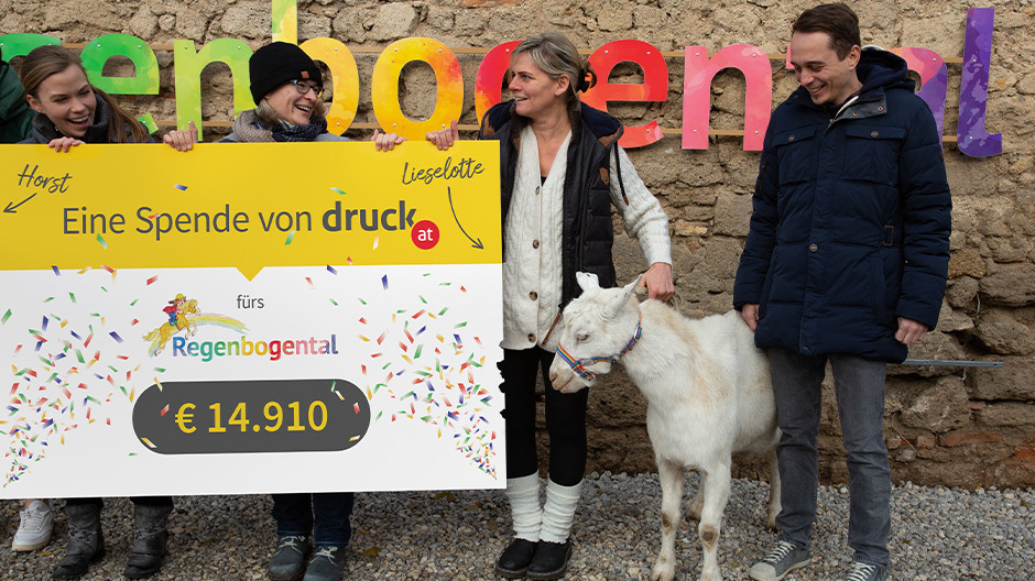 druck.at Spendenübergabe beim Regenbogental druck.at Spendenübergabe beim Regenbogental