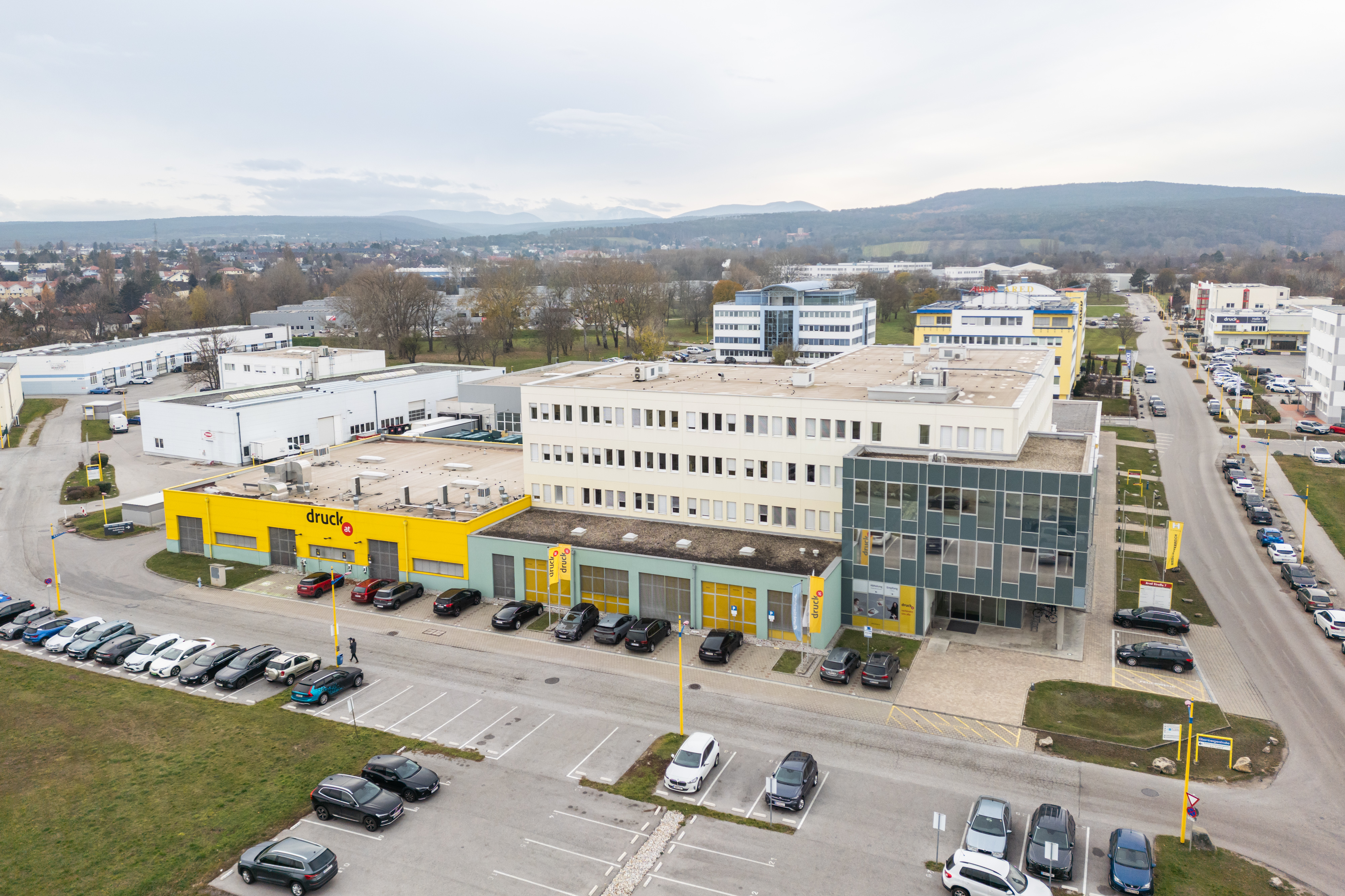 druck.at Gebäude aus der Luft druck.at Gebäude aus der Luft