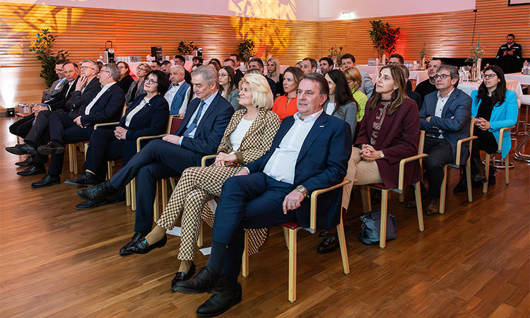 Publikum der Ausbildertrophy Publikum der Ausbildertrophy